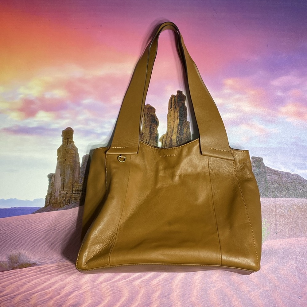Reduced 💛💛 Lucky Brand Leather Satchel bag.